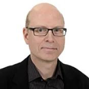 Porträtt Henrik Stålbrand. Foto.